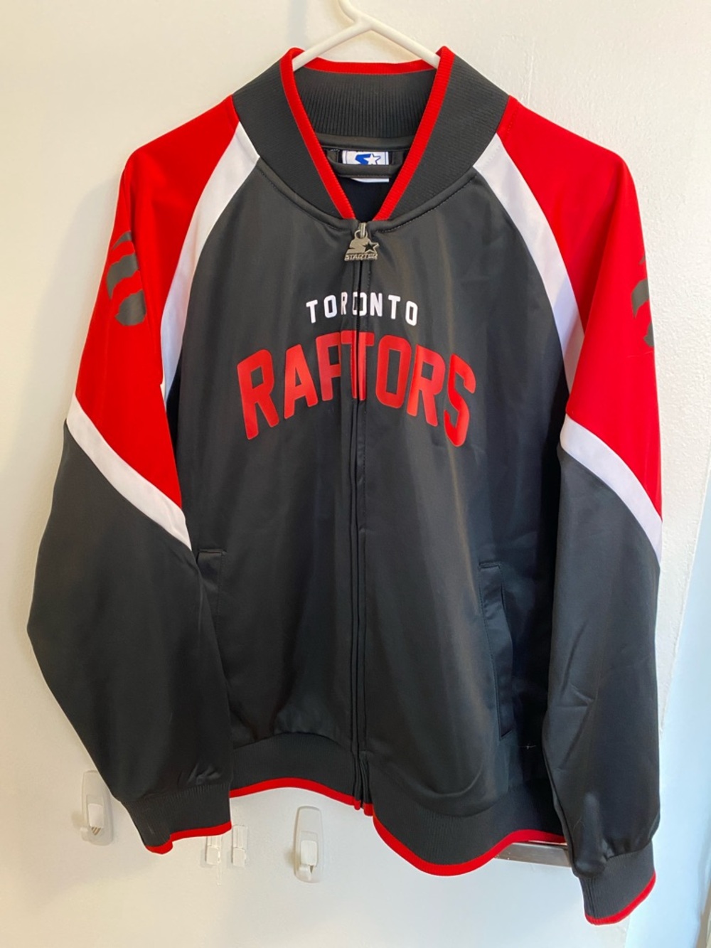STARTER Toronto Raptors Black and Red Zip Jacket